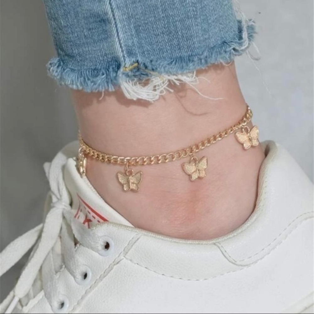 3/$30 💛 Butterfly Anklet